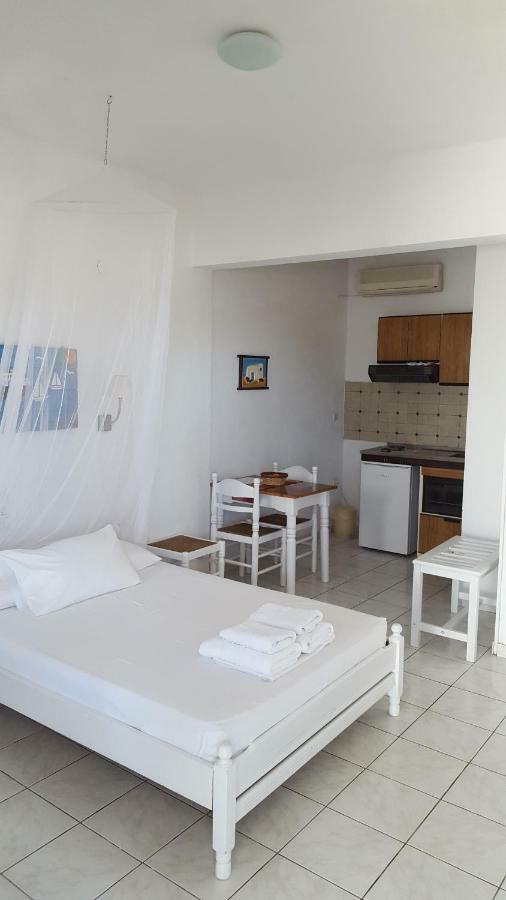 Aeolos Hotel Apartments Gytheio Dış mekan fotoğraf